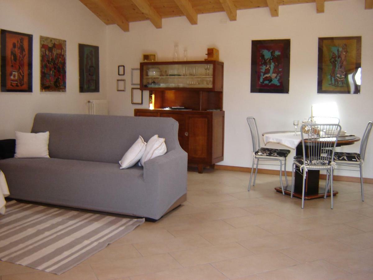 A 7 Km Da Salo' Casa Del Sole Mansarda Apartamento Gavardo Exterior foto